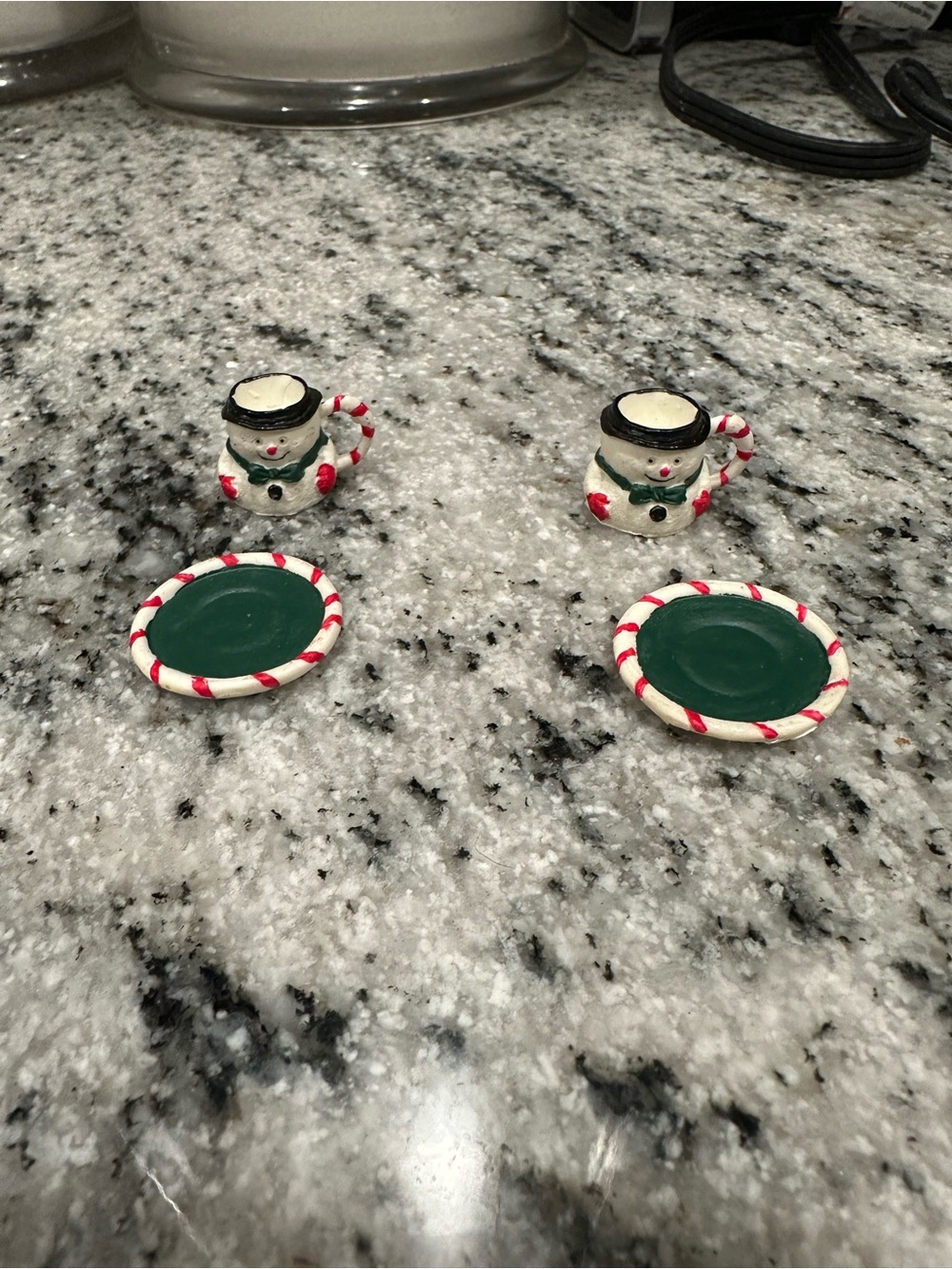 Mini Christmas Tea Set - Picture 5 of 8